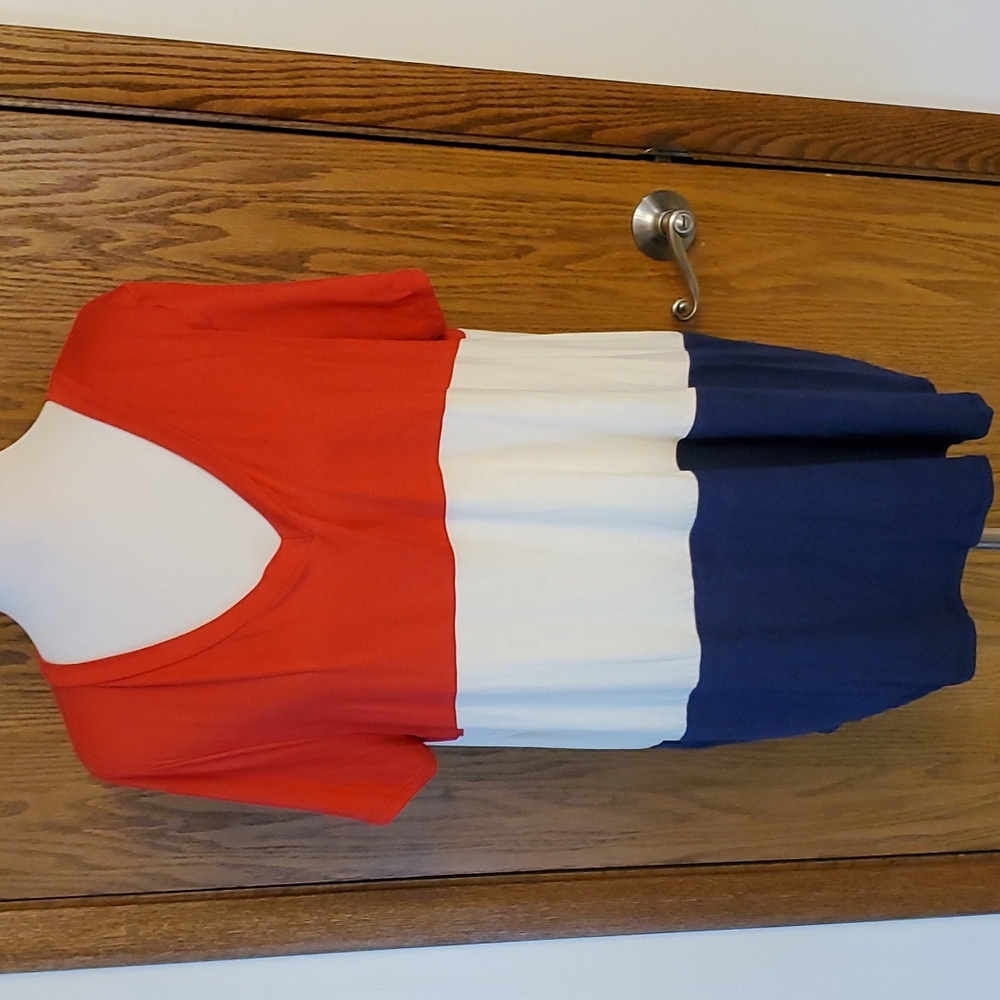 Red White and Blue Stripe America Short Sleeve Top XL